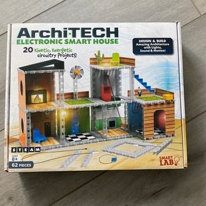 ArchiTECH electronic Smart House -Design and Build kit. Never used
